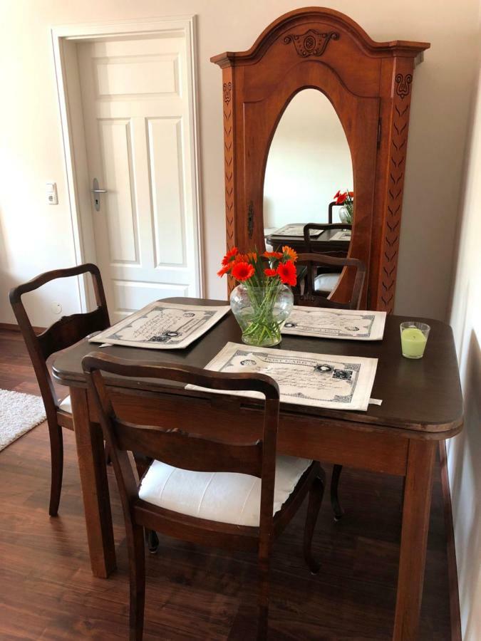 Ferienwohnung Elbhangblick - Fur 2 Personen Drezda Kültér fotó
